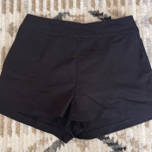 Like new Mango high waisted suit shorts